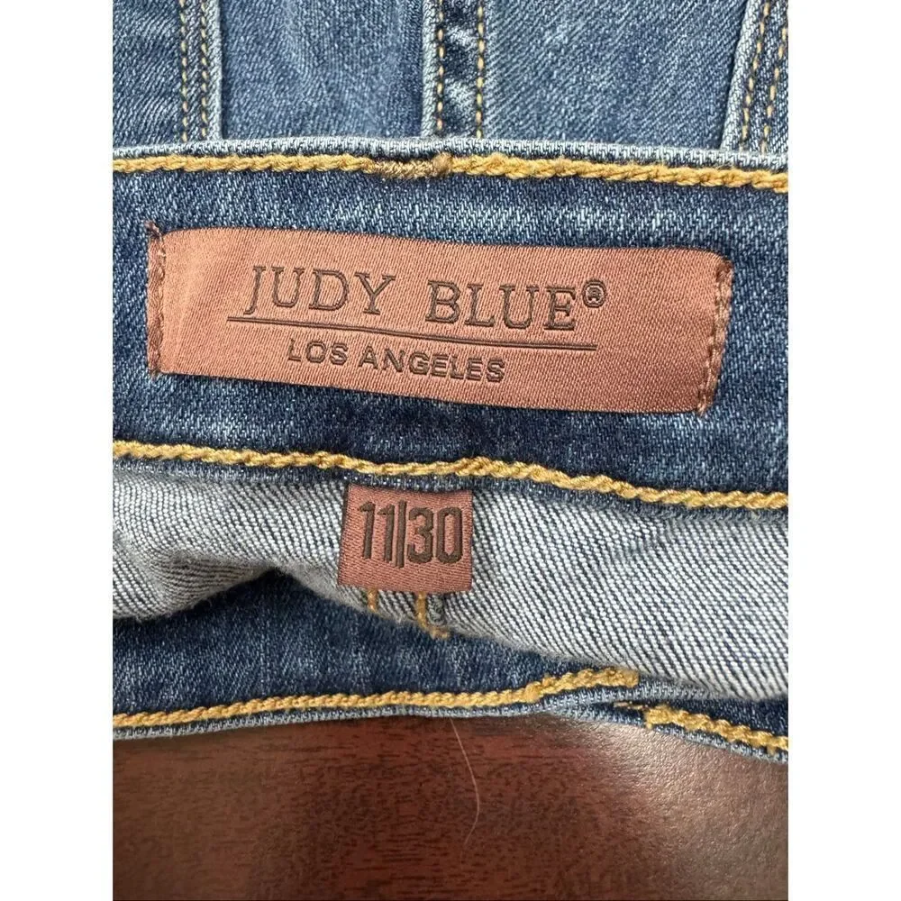 Judy Blue Denim Skinny Fit Capris Size 11/30 - Picture 5 of 9